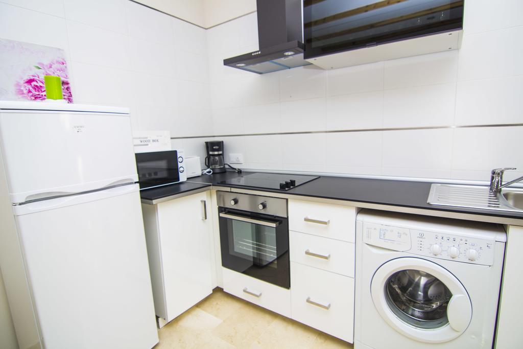 Apartamentos Centro Puerto De Santa Maria เอลปูแอร์โต เด ซานตามาริอา ภายนอก รูปภาพ