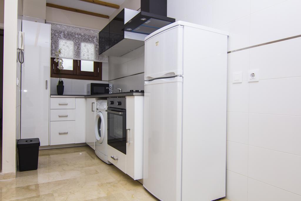 Apartamentos Centro Puerto De Santa Maria เอลปูแอร์โต เด ซานตามาริอา ภายนอก รูปภาพ