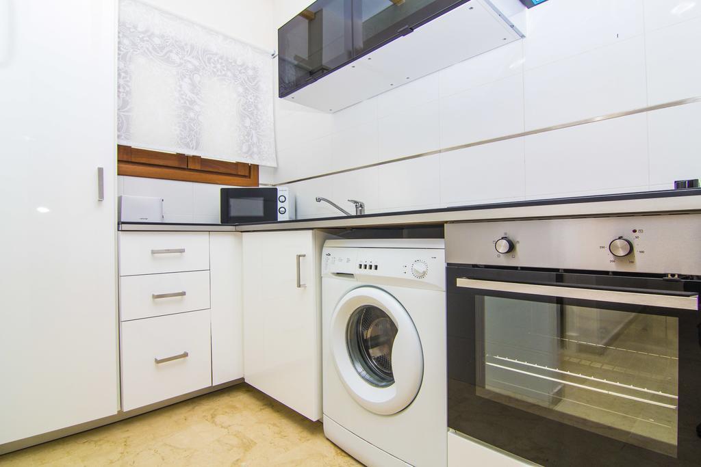 Apartamentos Centro Puerto De Santa Maria เอลปูแอร์โต เด ซานตามาริอา ภายนอก รูปภาพ